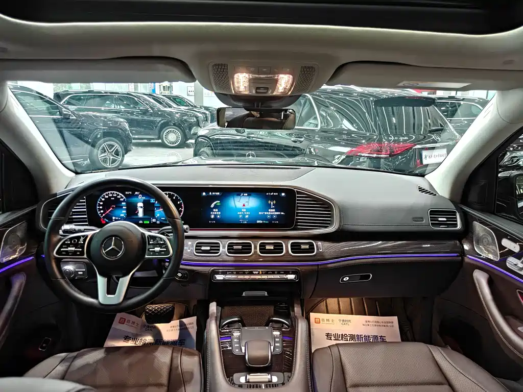 Mercedes-Benz GLS 2021 — фото 17