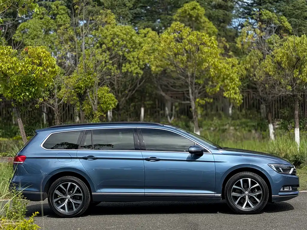 Volkswagen Viloran 2018 — фото 19