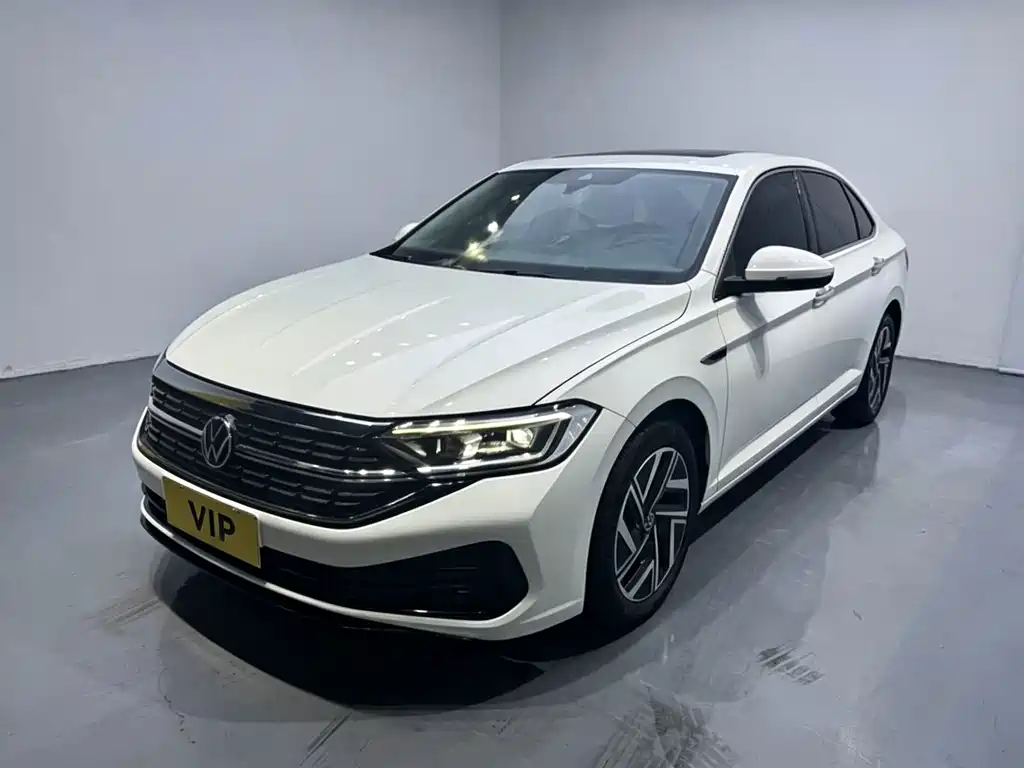Volkswagen Sagitar 2022