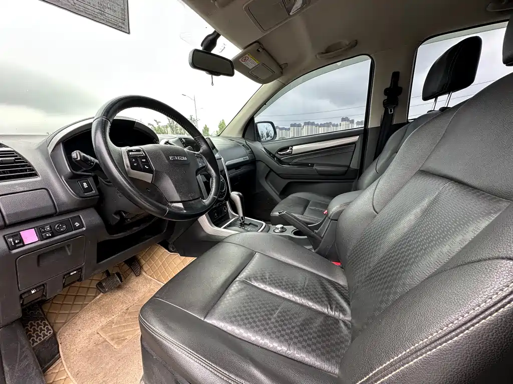 Isuzu D-MAX 2018 — фото 5