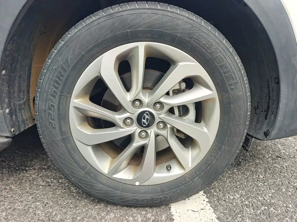 Hyundai Tucson 2016 — фото 23