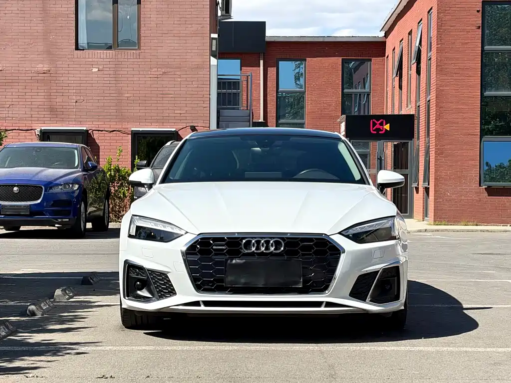 Audi A5 2021 — фото 2