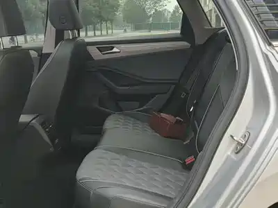Volkswagen Sagitar 2023