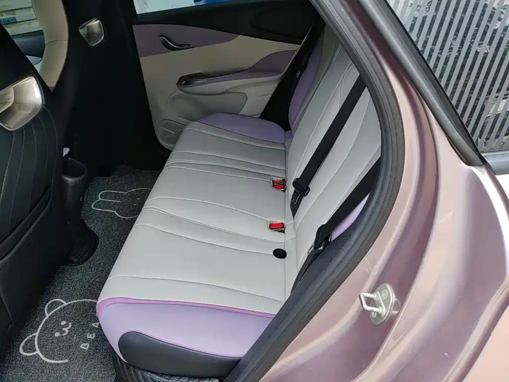 BYD Dolphin 2022 — фото 17