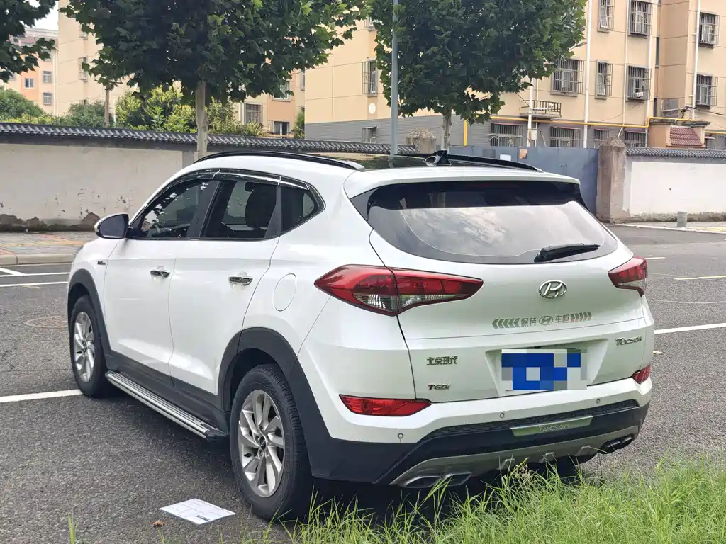 Hyundai Tucson 2016 — фото 8