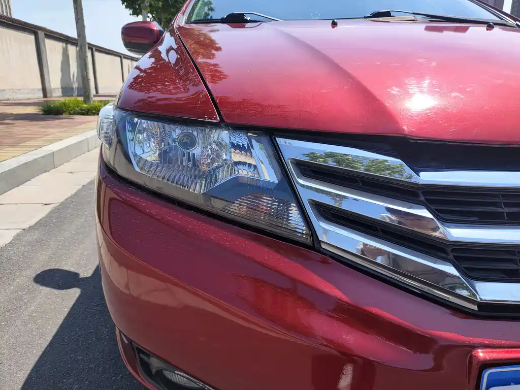 Honda City Classic 2015 — фото 18