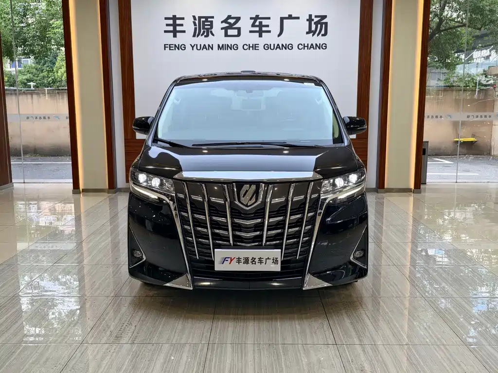 Toyota Alphard 2018 — фото 2