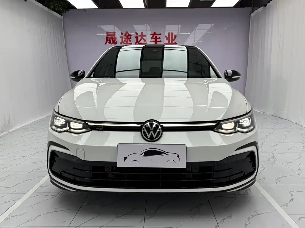 Volkswagen Golf 2022