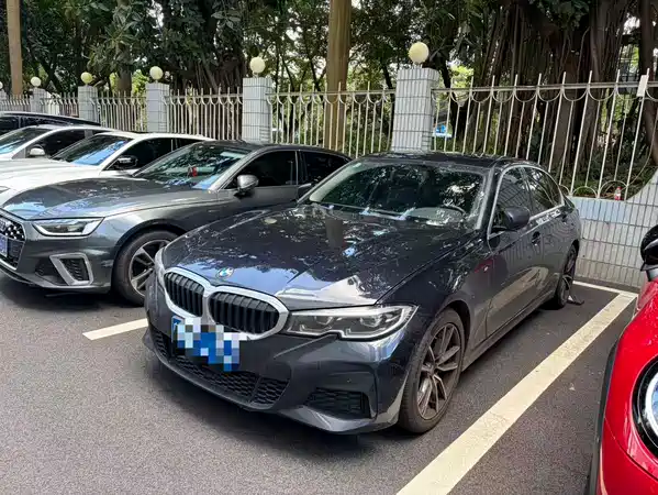 BMW 3 Series 2021