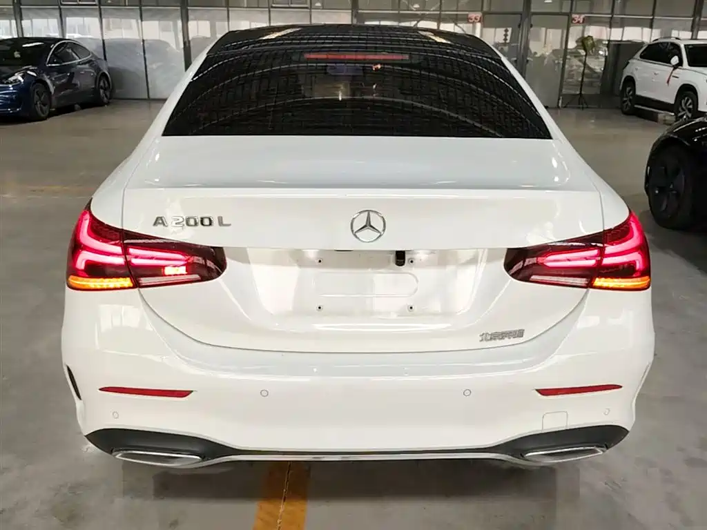 Mercedes-Benz A-Class 2020 — фото 6