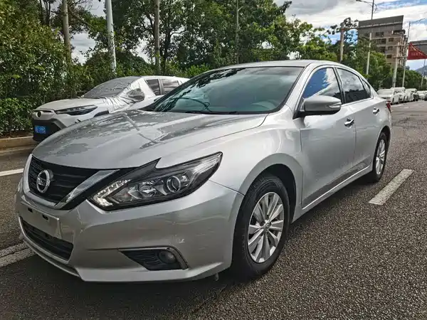 Nissan Teana 2017