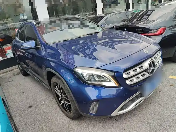 Mercedes-Benz GLA 2017