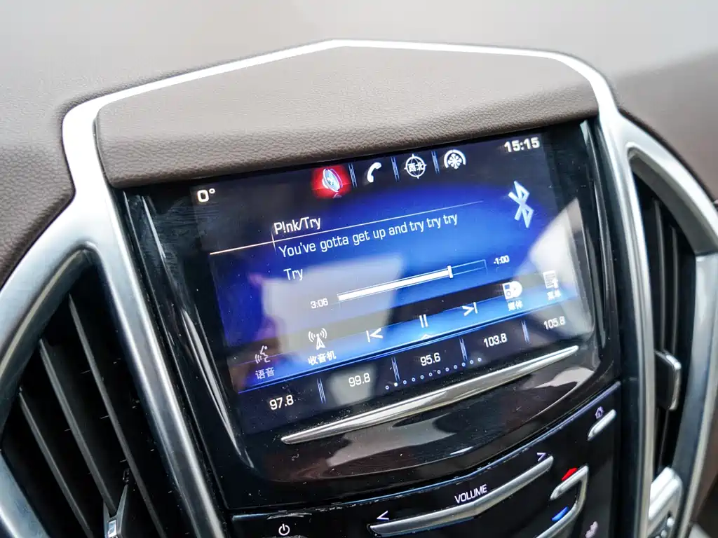 Cadillac SRX 2015 — фото 14