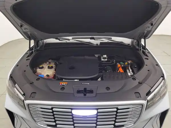 Geely Xingyue L 2022