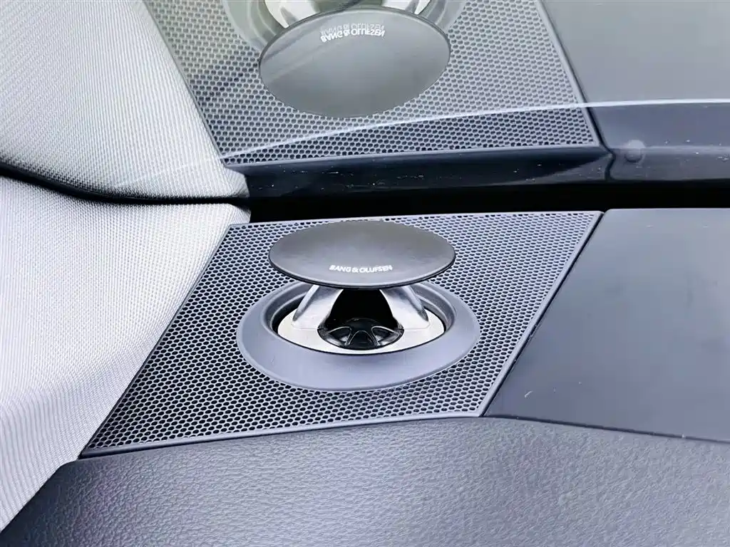 Audi A6 2021 — фото 16