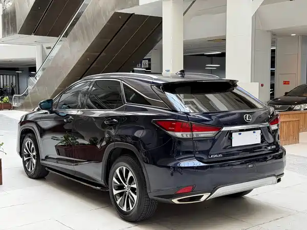 Lexus RX 2020