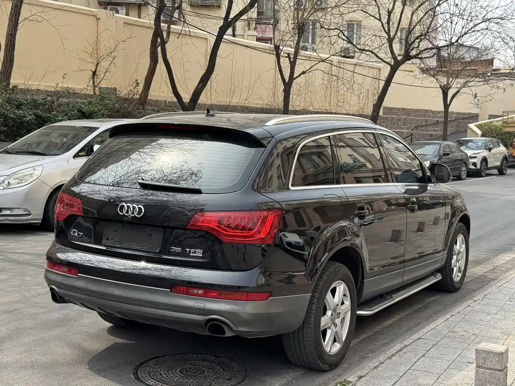 Audi Q7 2015 — фото 7