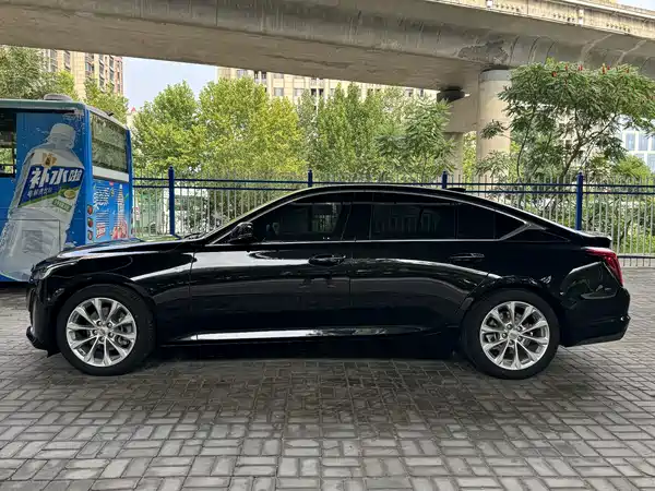 Cadillac CT5 2022
