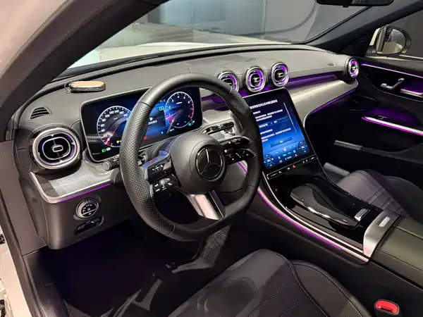 Mercedes-Benz C-Class 2023