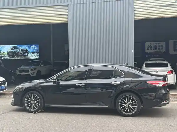 Toyota Camry 2023