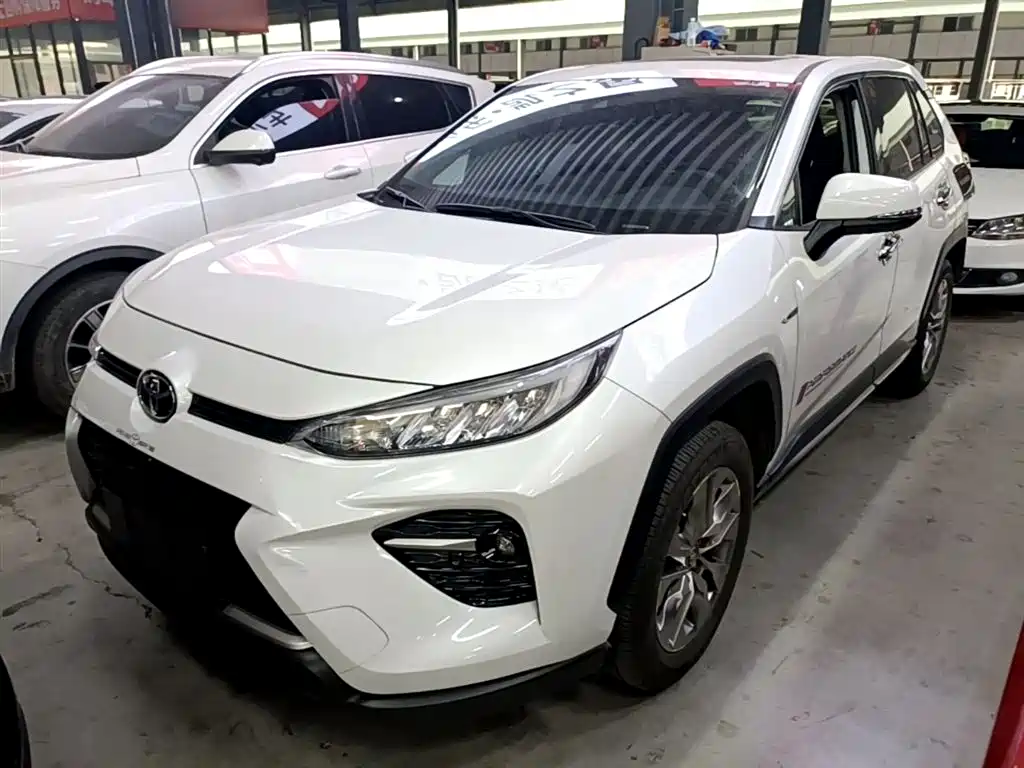 Toyota Wildlander 2022 — фото 1