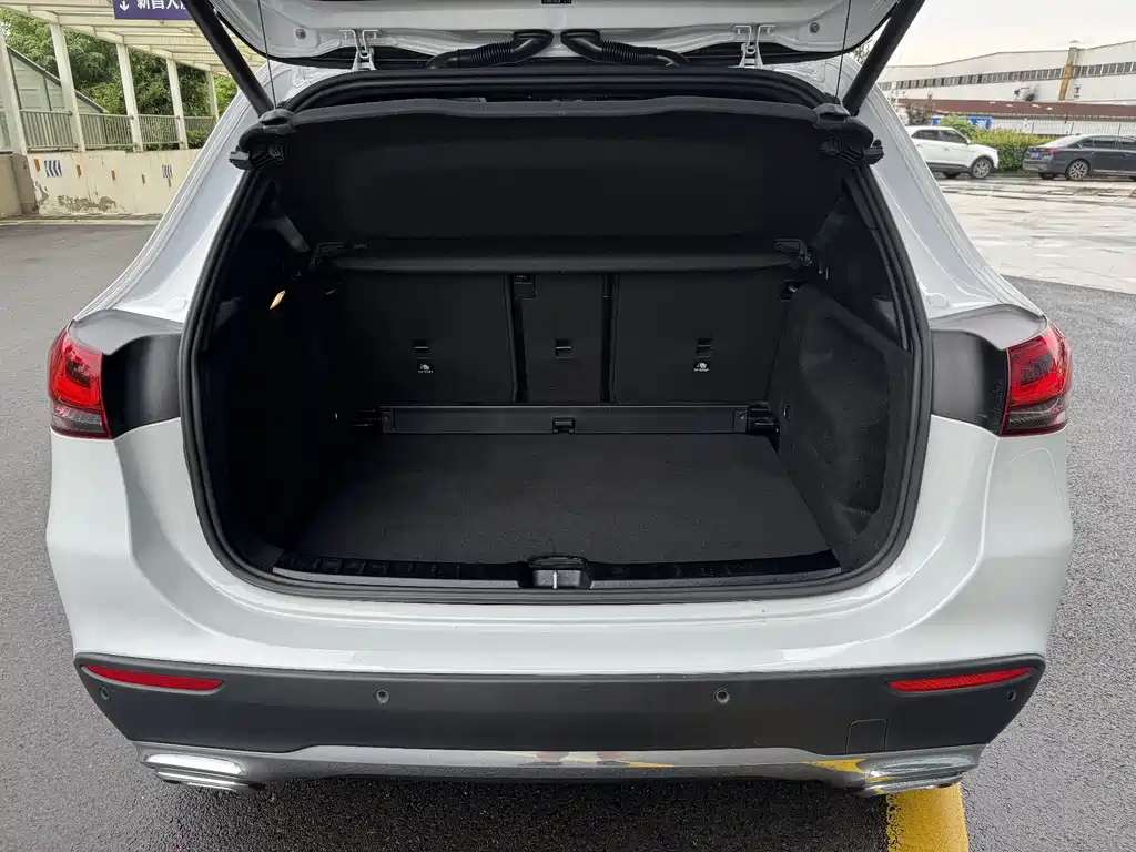 Mercedes-Benz GLA 2021 — фото 14