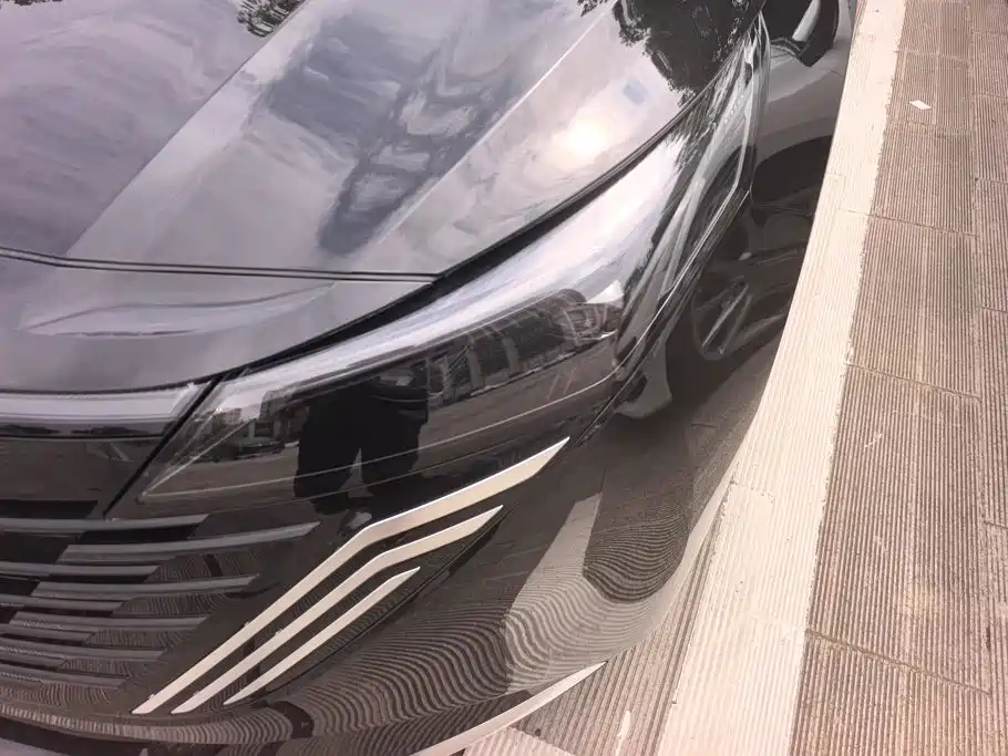 Nissan Teana 2026