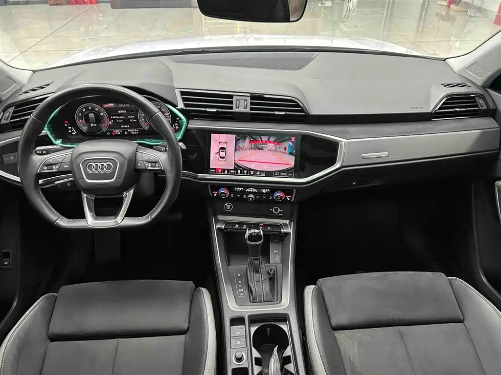Audi Q3 2022