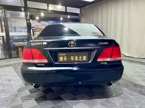 Toyota Crown 2006