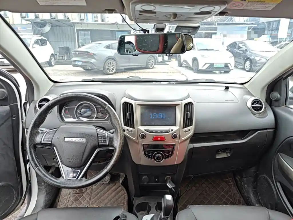 Haval H1 2017 — фото 10