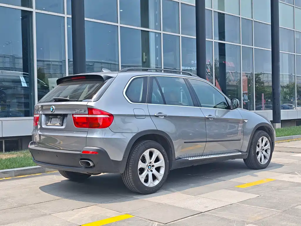 BMW X5 2008 — фото 27