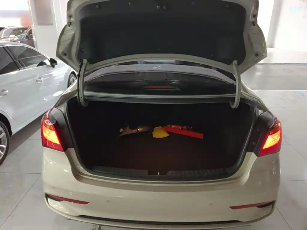 Hyundai Mistra 2018 — фото 19