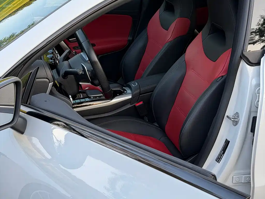Mercedes-Benz Mercedes CLA AMG 2020 — фото 16