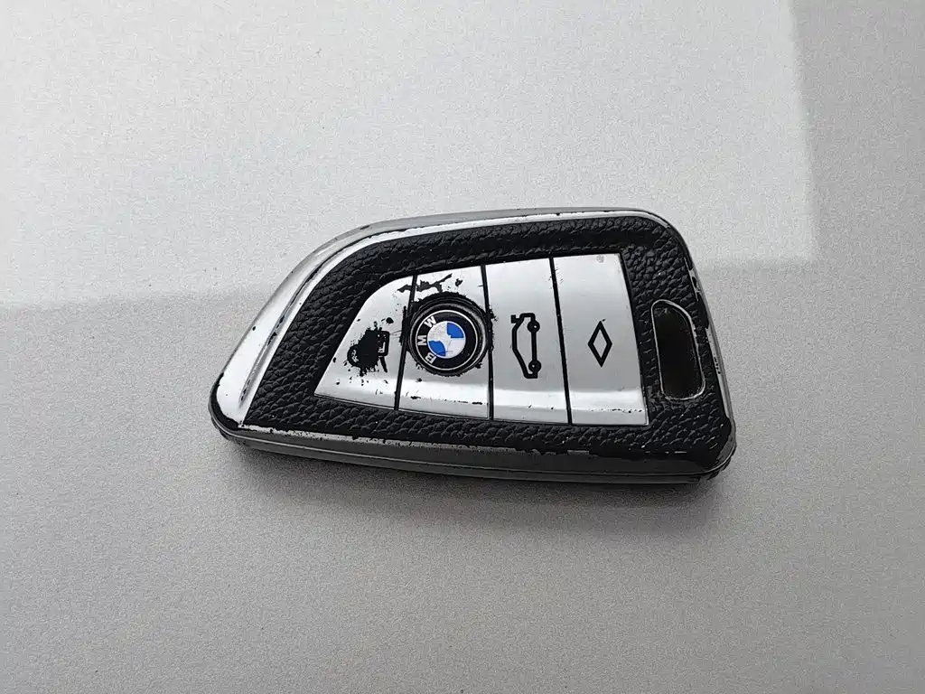 BMW 5 Series 2019 — фото 19