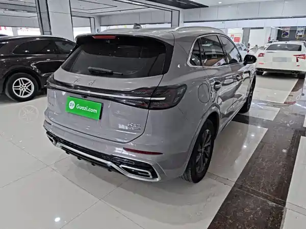 Hongqi HS5 2023
