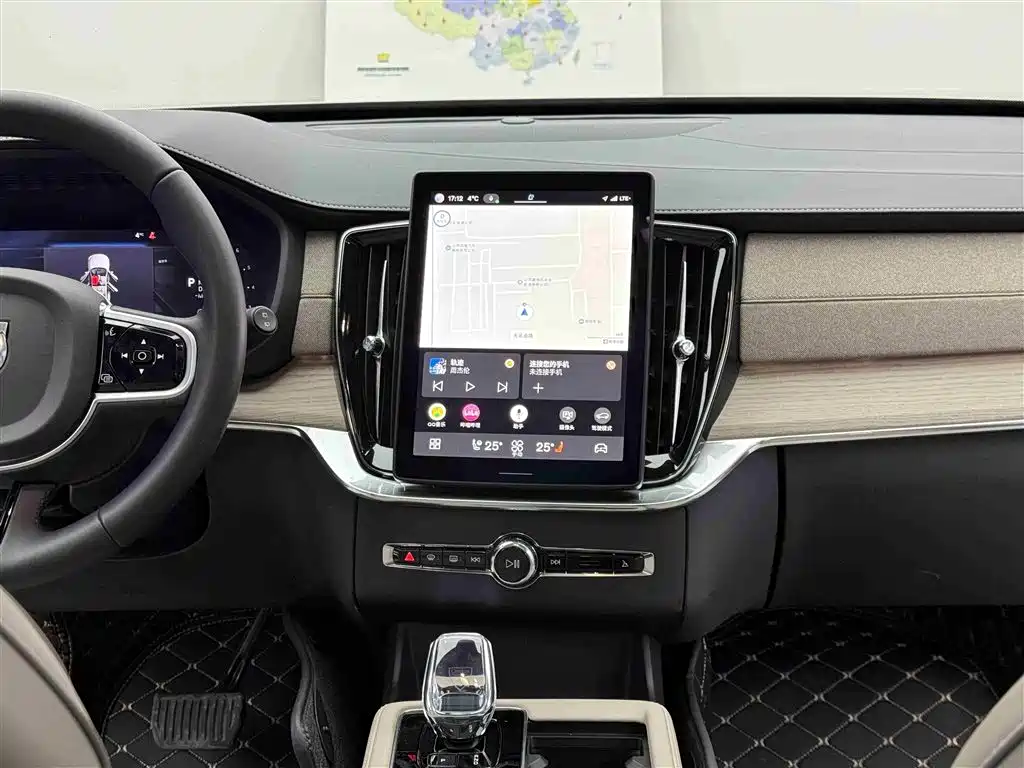 Volvo XC90 2026 — фото 10