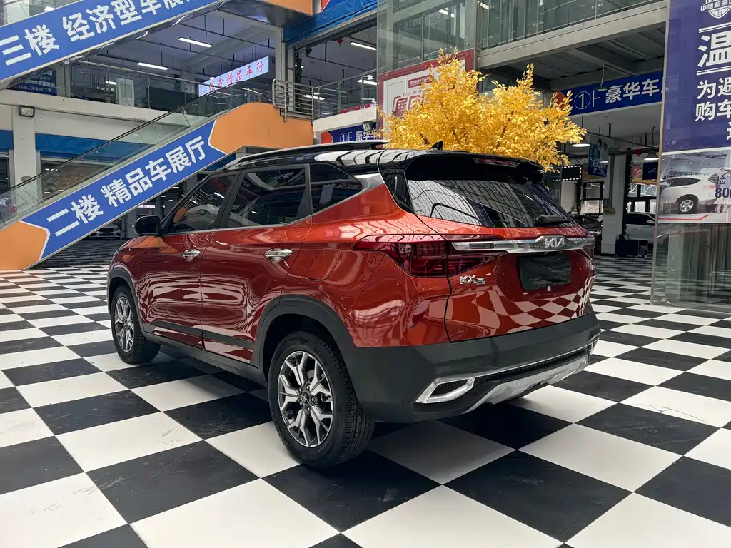 Kia KX3 2021 — фото 15
