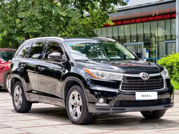 Toyota Highlander 2018