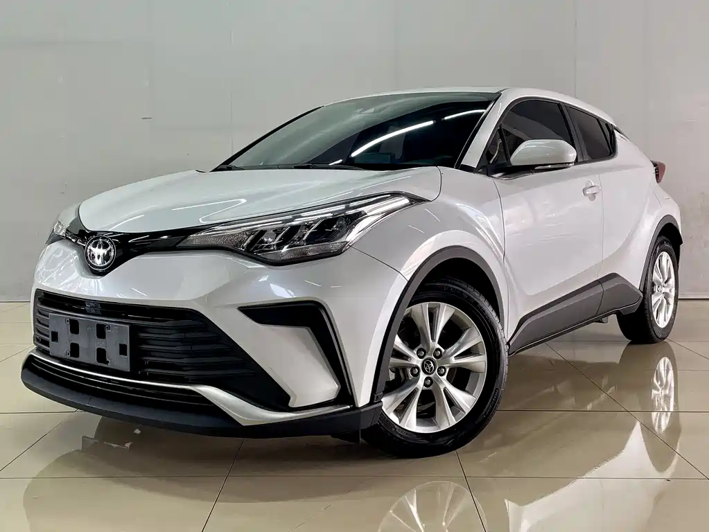 Toyota IZOA 2022 — фото 3