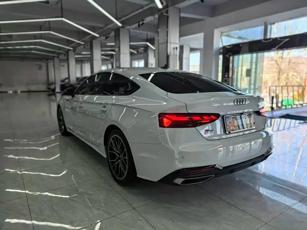 Audi A5 2021 — фото 5