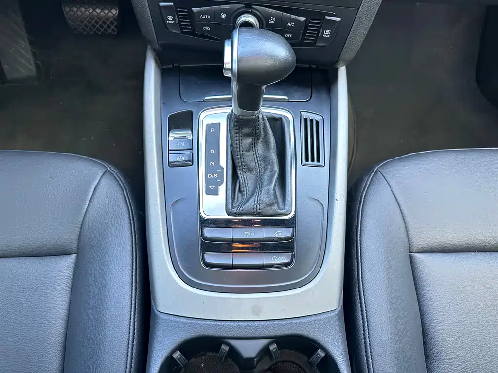 Audi Q5 2016 — фото 16