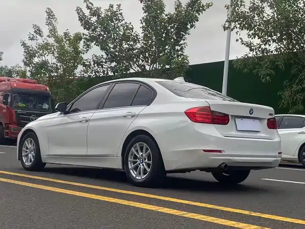 BMW 3 Series 2015