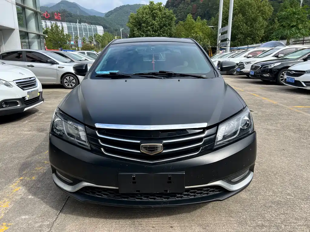 Geely Emgrand 2015 — фото 2