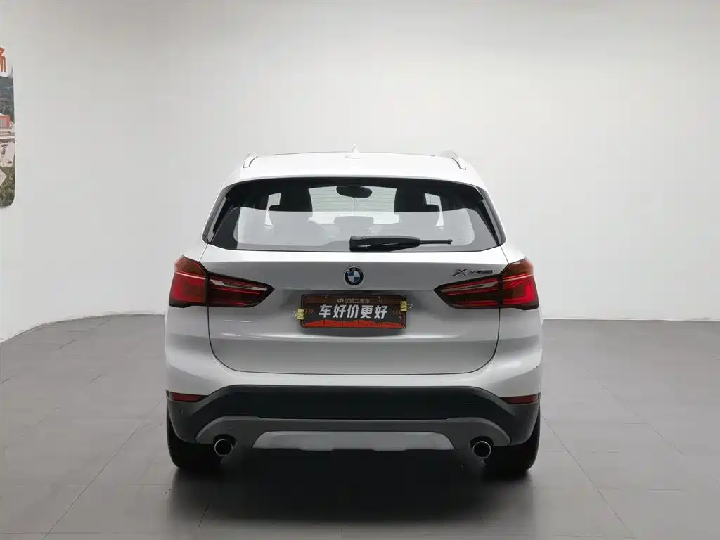 BMW X1 2017 — фото 4