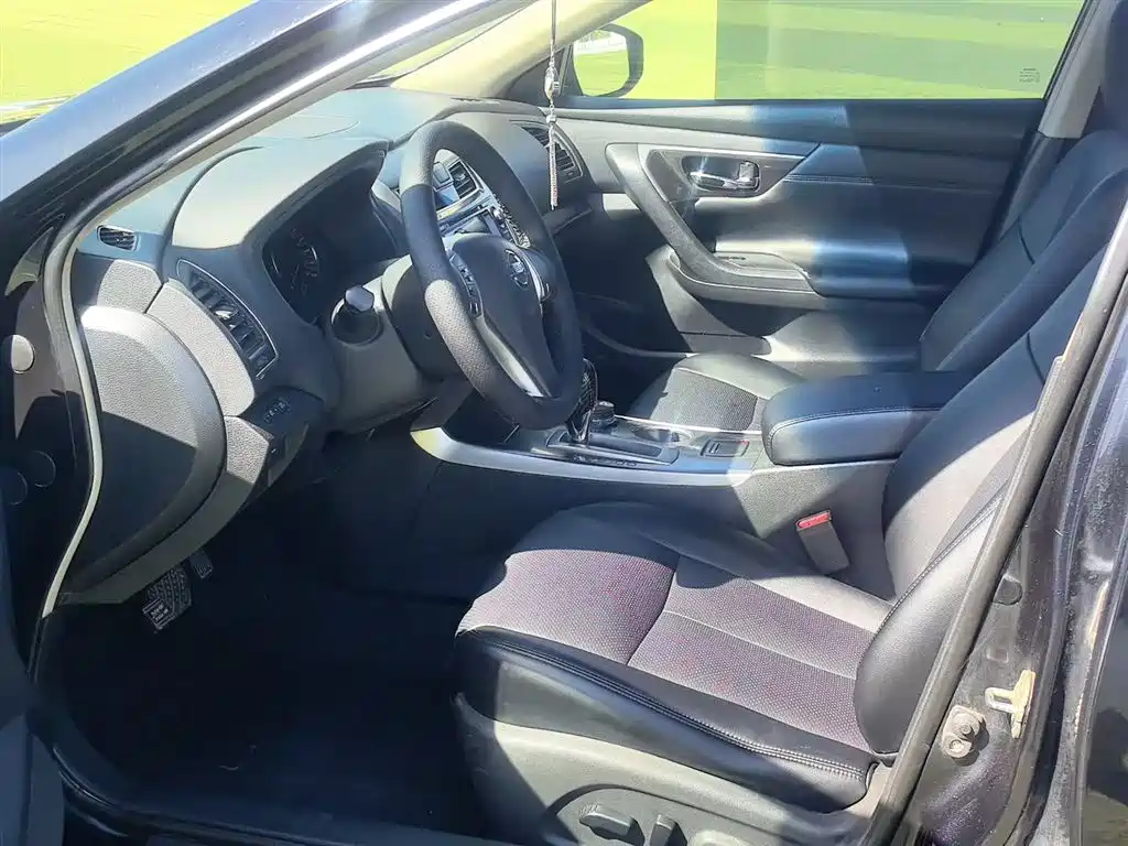 Nissan Teana 2015 — фото 9