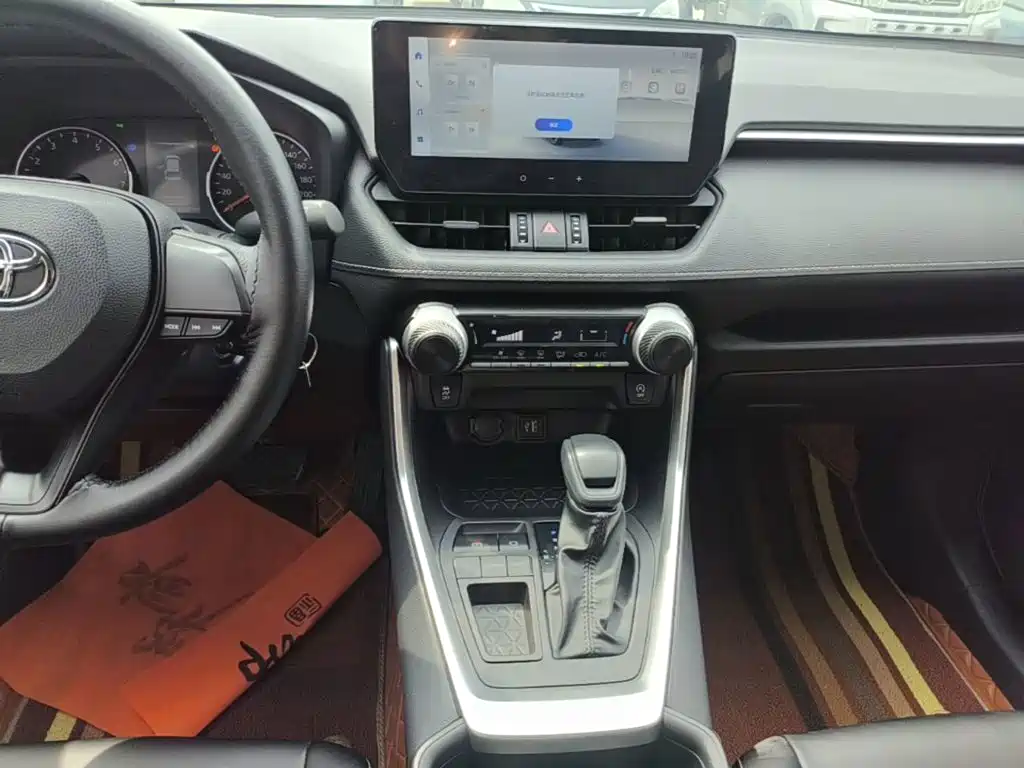 Toyota Wildlander 2023 — фото 10