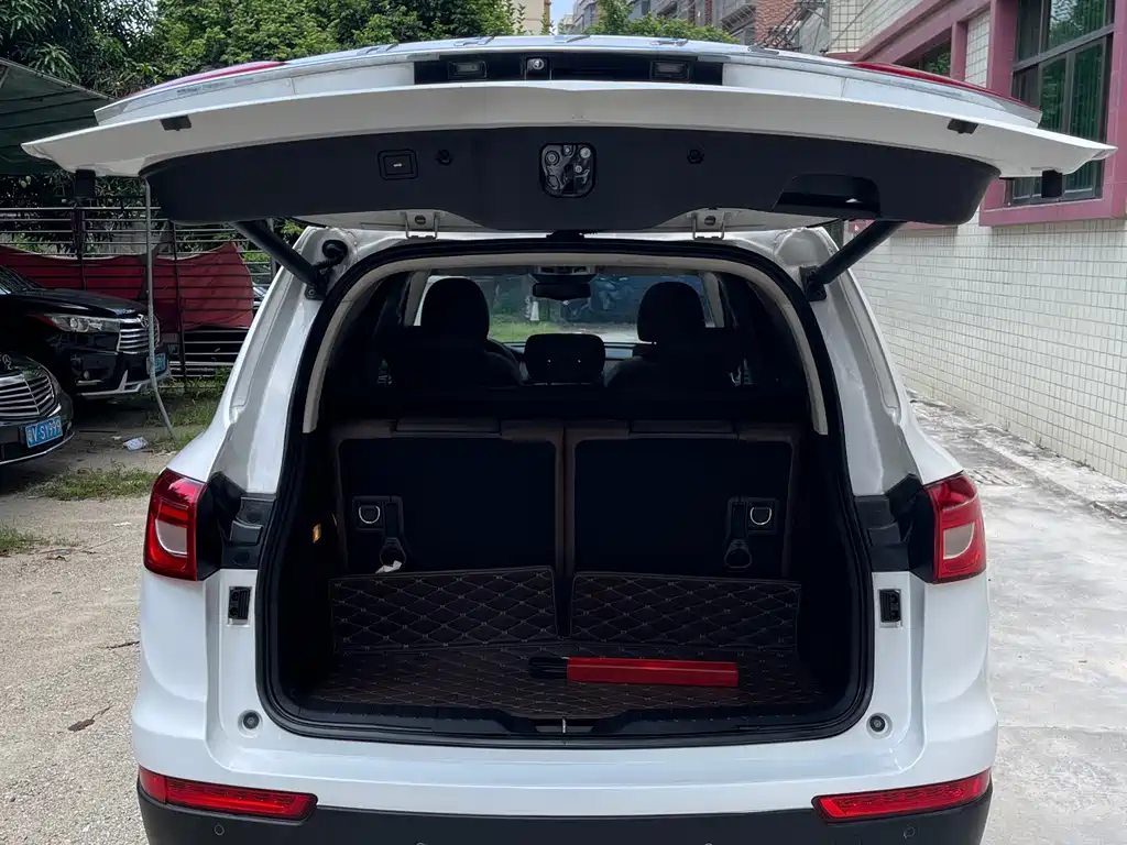 Haval H7 2017 — фото 15