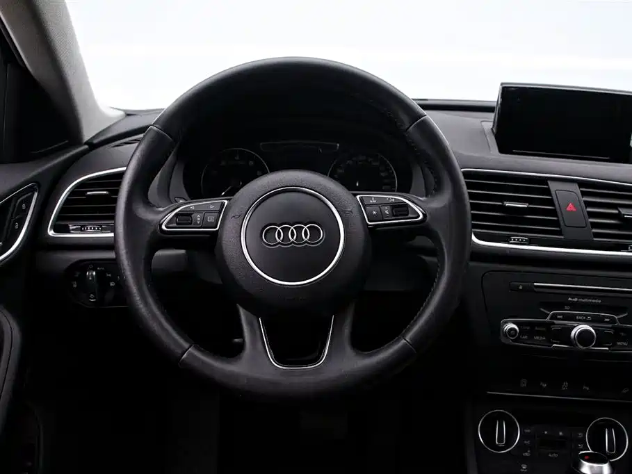 Audi Q3 2017