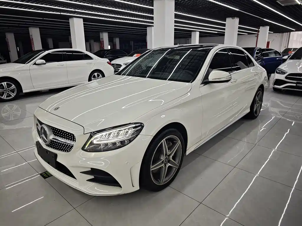 Mercedes-Benz C-Class 2019 — фото 2