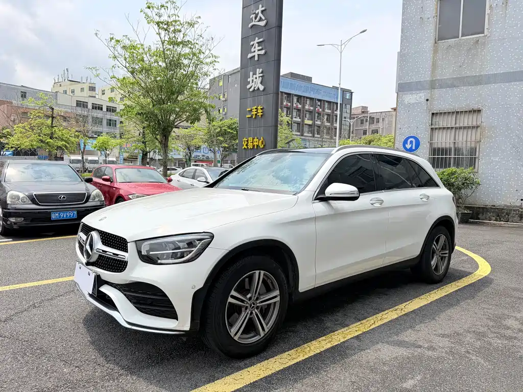 Mercedes-Benz GLC 2020 — фото 1